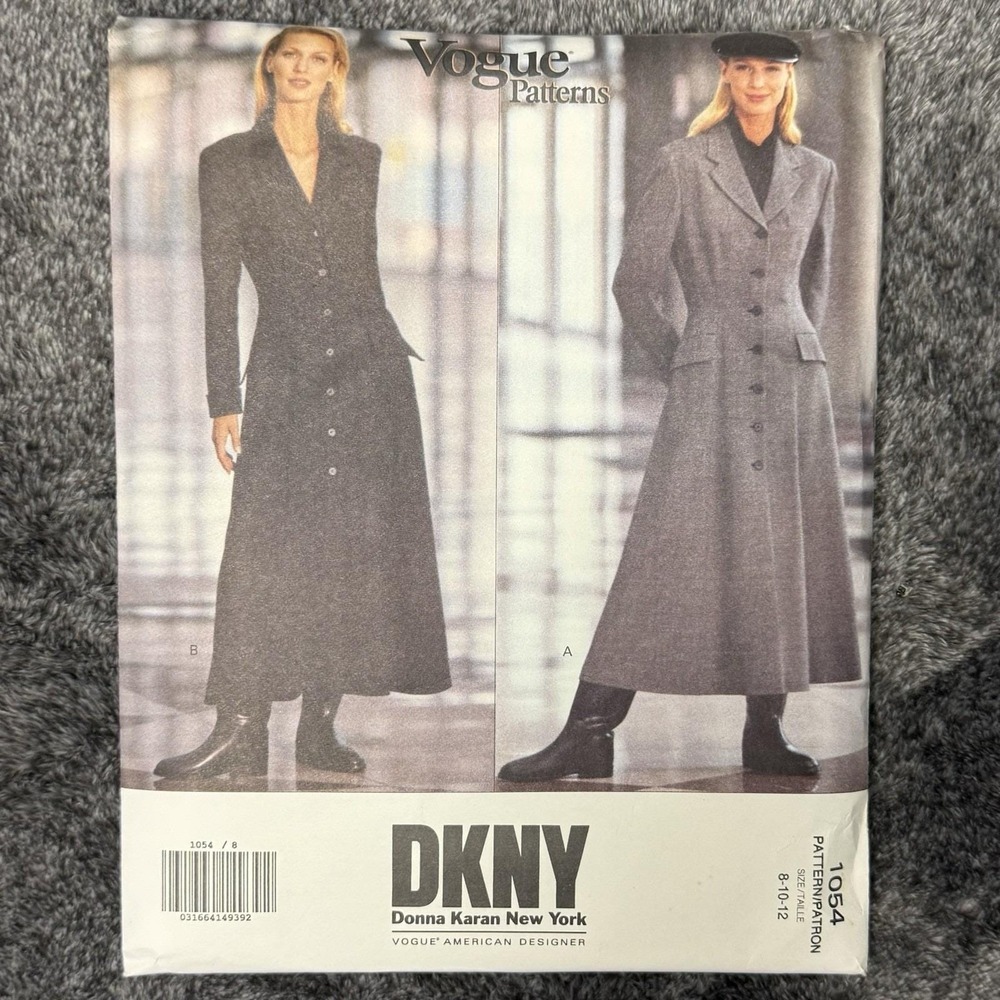 DKNY Donna Karanโ New York Vogue #1054 Sewing Pattern Size 8-10-12